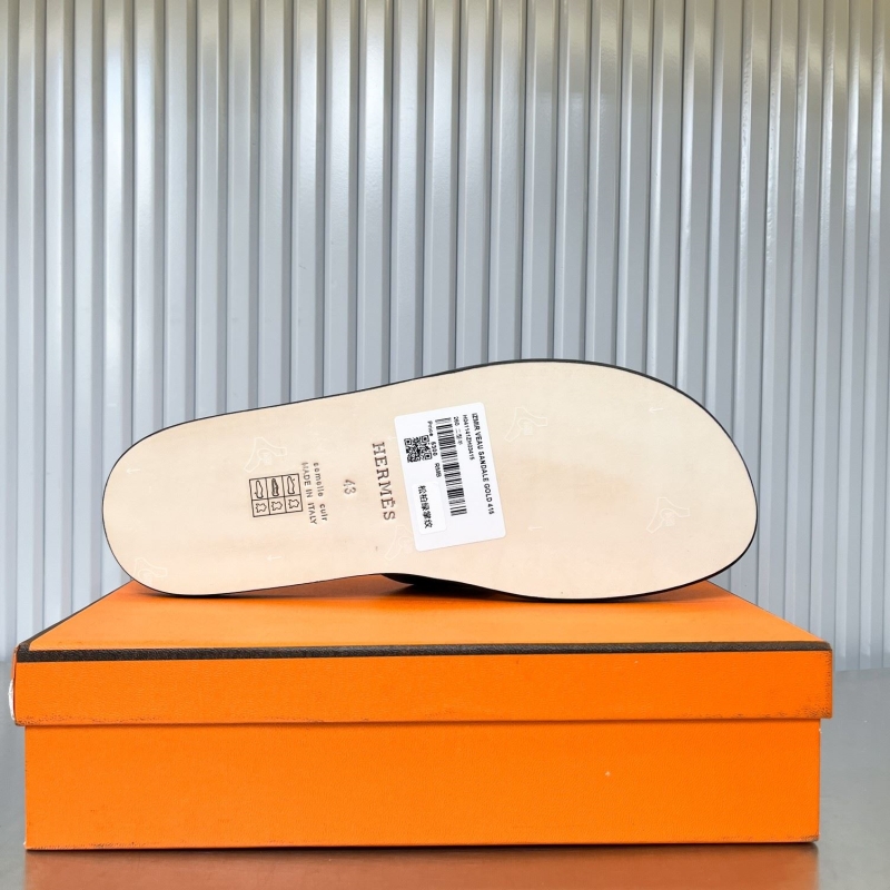 H**me5 slippers